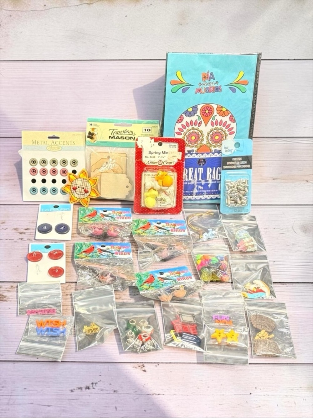 Crafting Lot - Picture 1 of 16